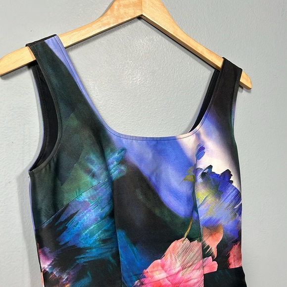 St. John Silk Cotton Printed Midi Length Colorful Fit and Flare Dress size 2 - Picture 14 of 15